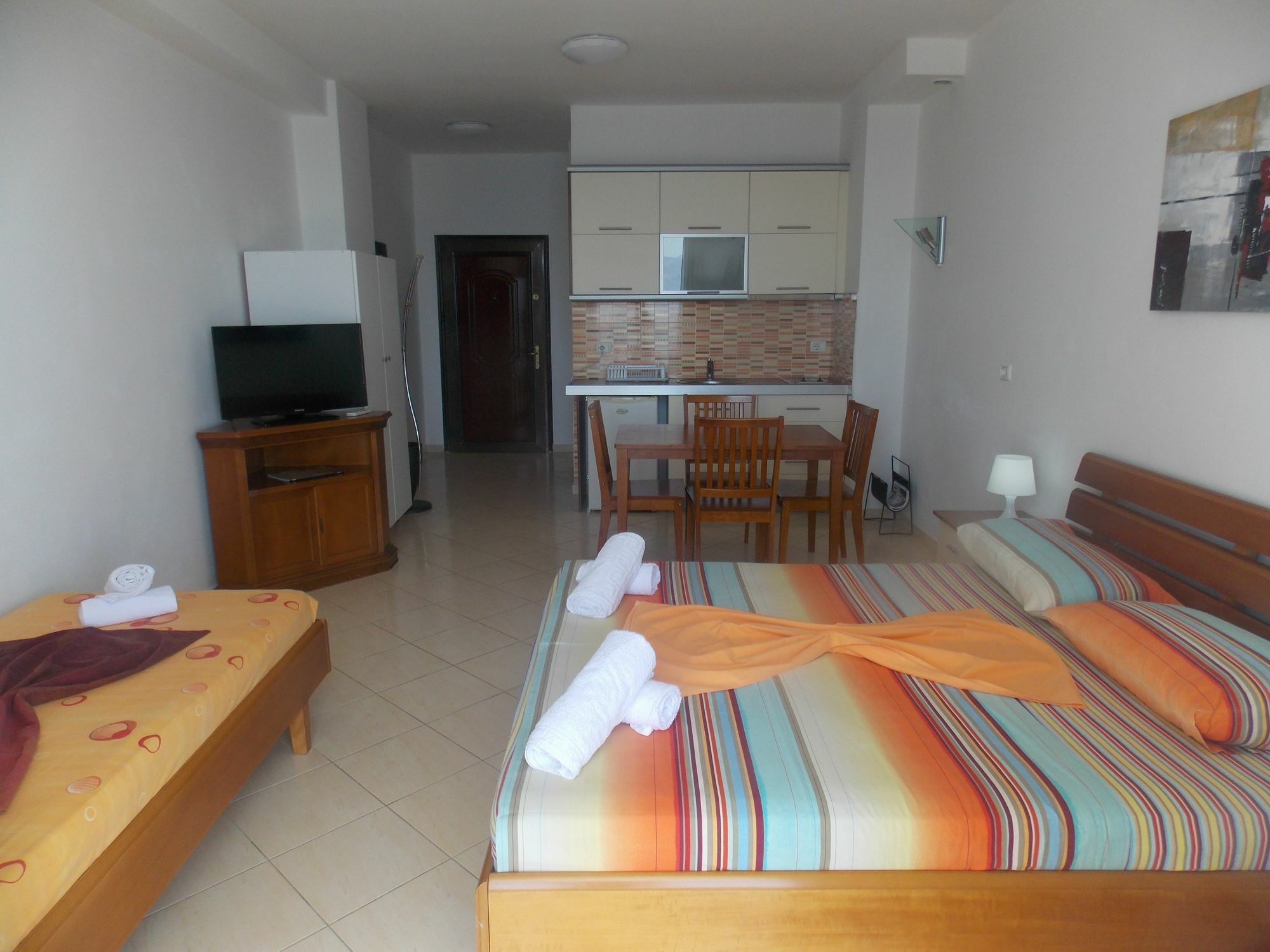 Berti Apartments Sarande Exterior photo